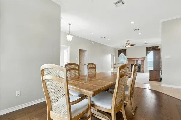 $499,900 | 100 Davis Court, Thorndale, TX 76577