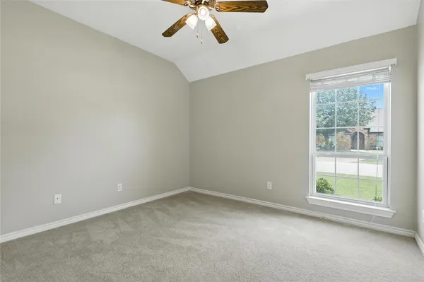 $499,900 | 100 Davis Court, Thorndale, TX 76577