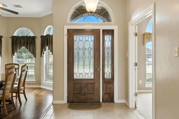 $499,900 | 100 Davis Court, Thorndale, TX 76577