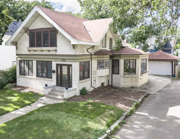 $574,900 | 1425 Como Avenue, St. Paul, MN 55108