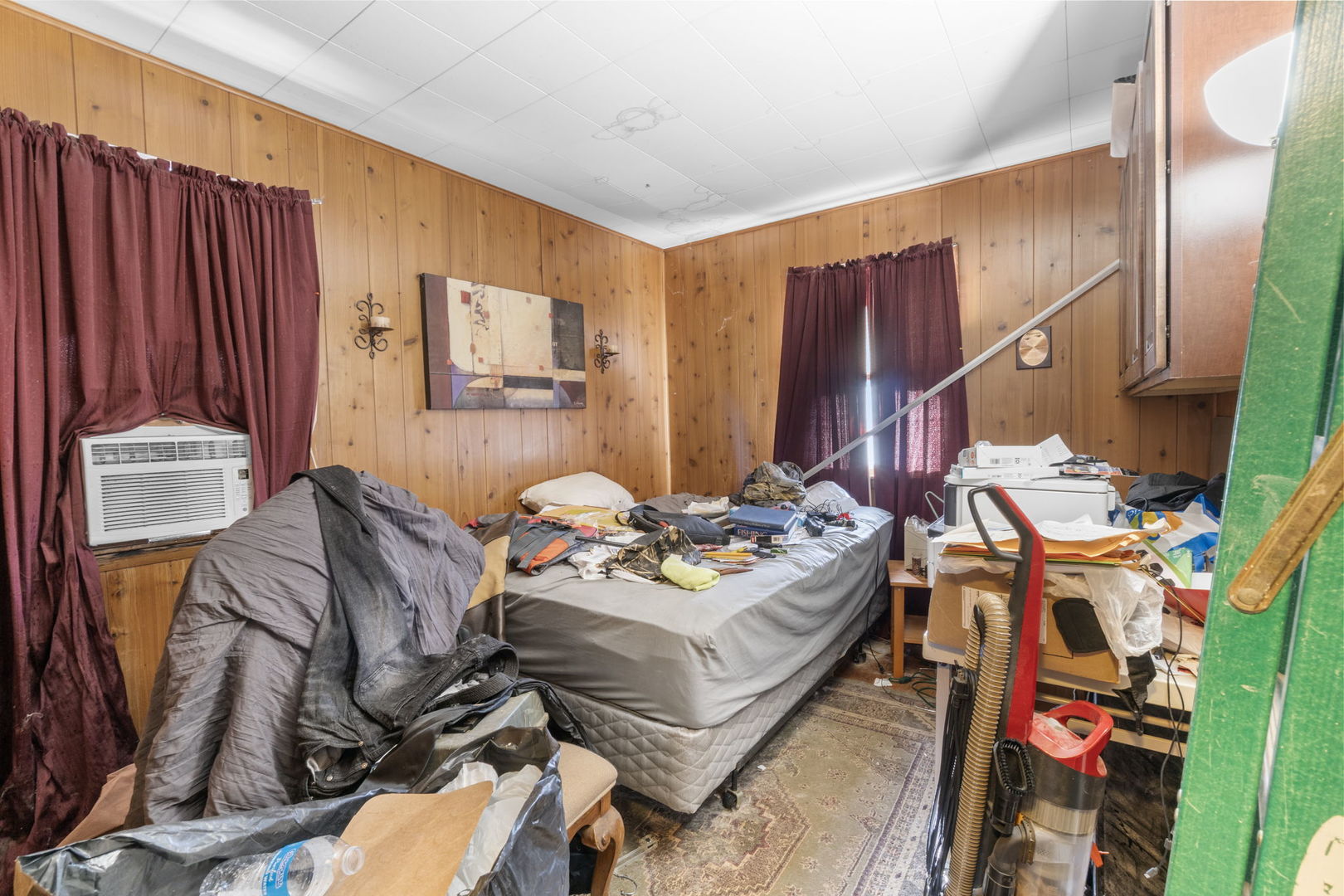 11505 Lakeview Road Richmond, IL 60071 - Photo 11 of 22 a living room with furniture and a window