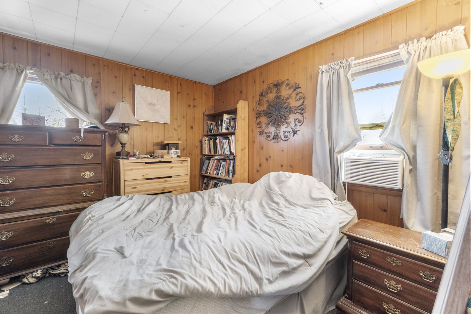 11505 Lakeview Road Richmond, IL 60071 - Photo 13 of 22 a bedroom with a bed and wooden floor