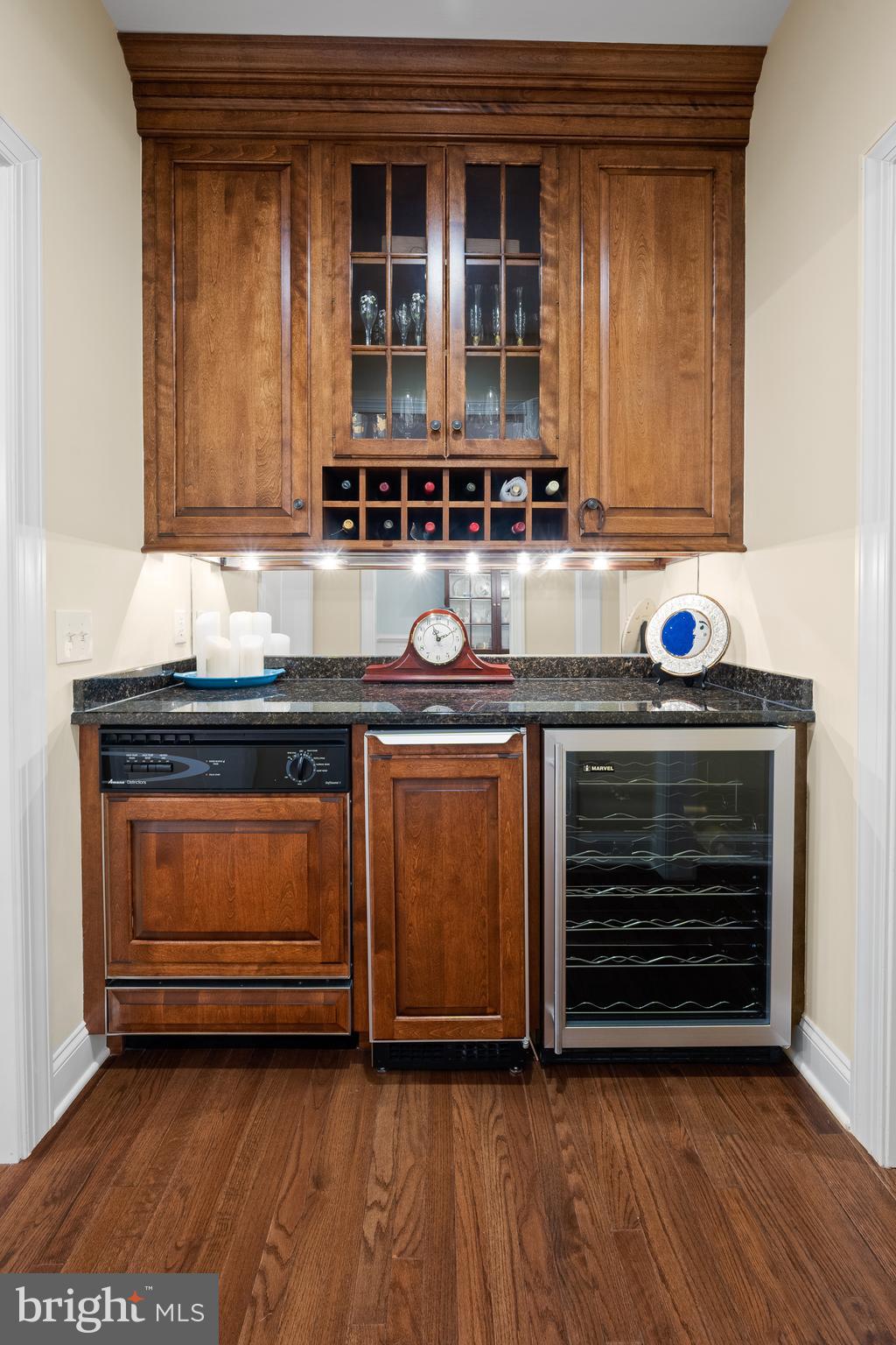 309 Applebrook Drive Malvern, PA 19355 - Photo 13 of 56 Butler pantry off kitchen enhances entertaining