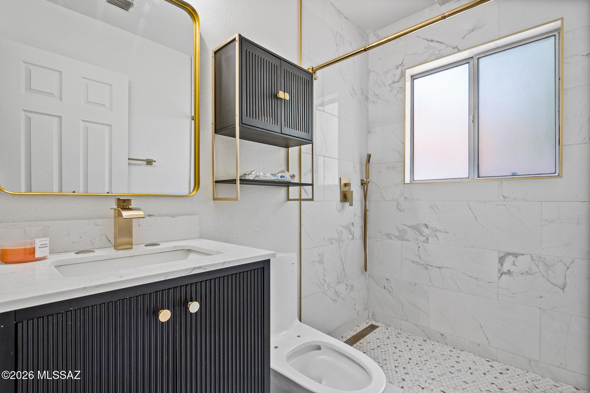 5418 South Wembly Road Tucson, AZ 85746 - Photo 25 of 28 Bathroom