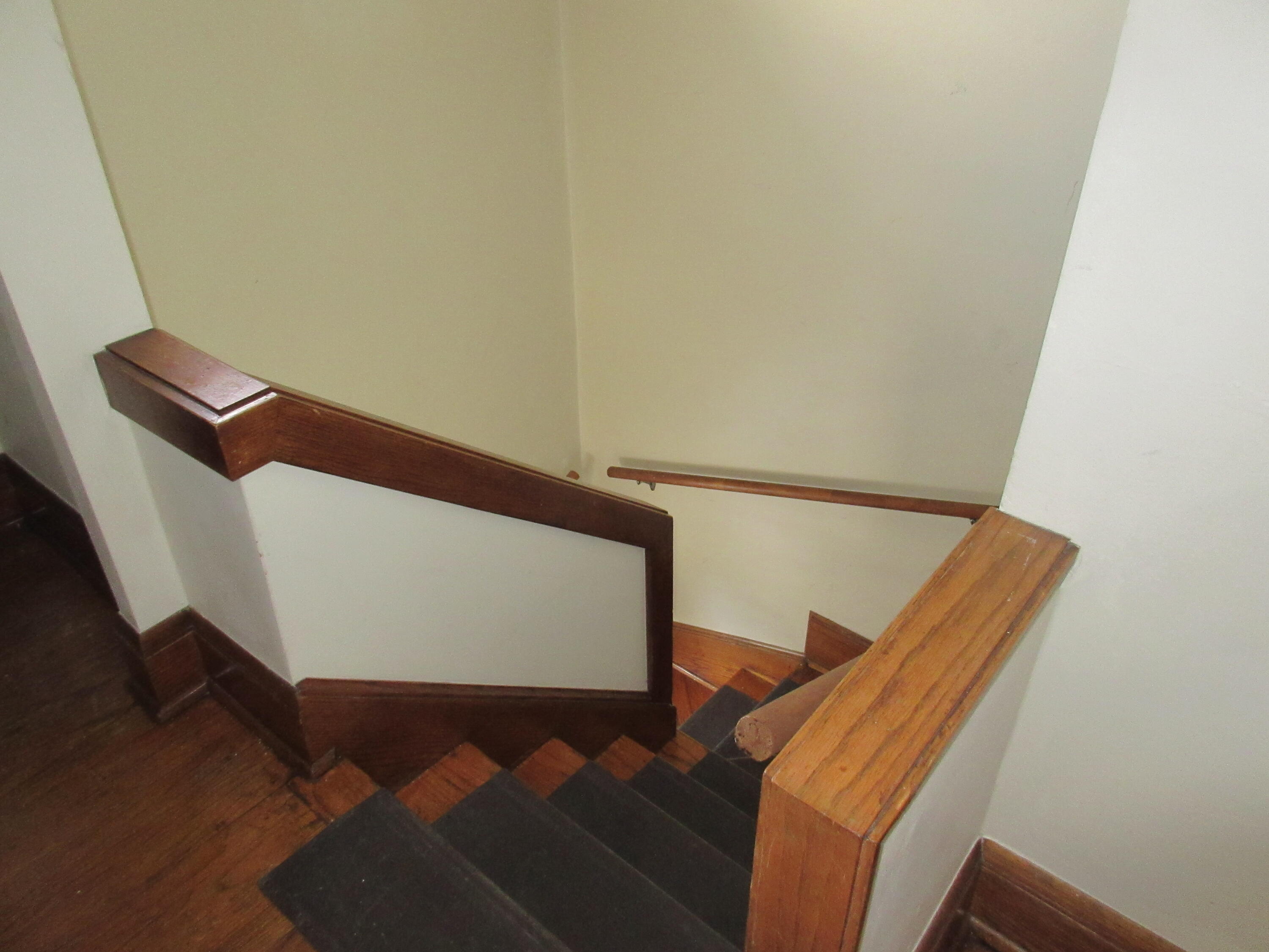 2615 Taylor Avenue, Unit UPPR Racine, WI 53403 - Photo 15 of 25 IMG_5137