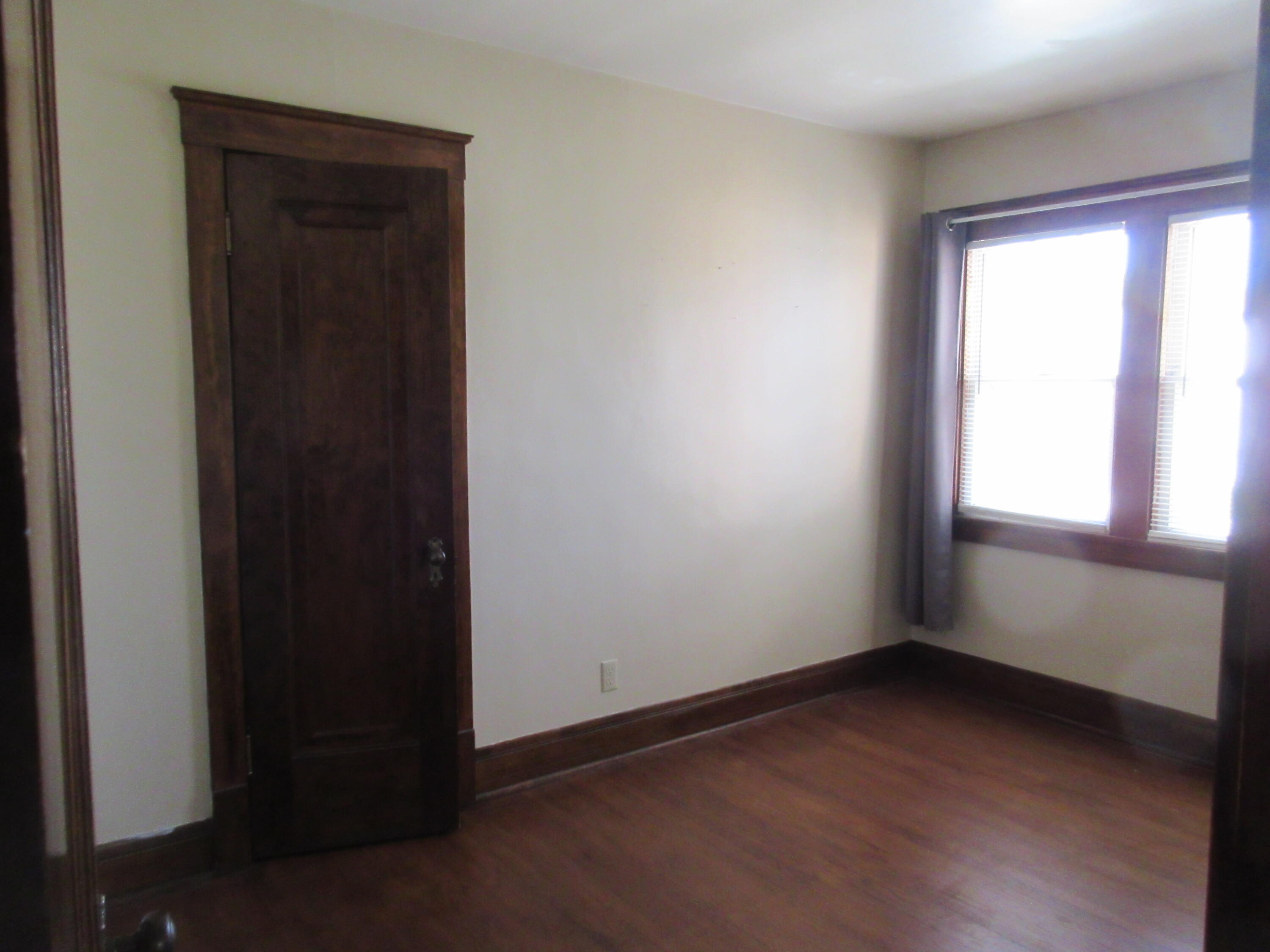 2615 Taylor Avenue, Unit UPPR Racine, WI 53403 - Photo 17 of 25 IMG_5139