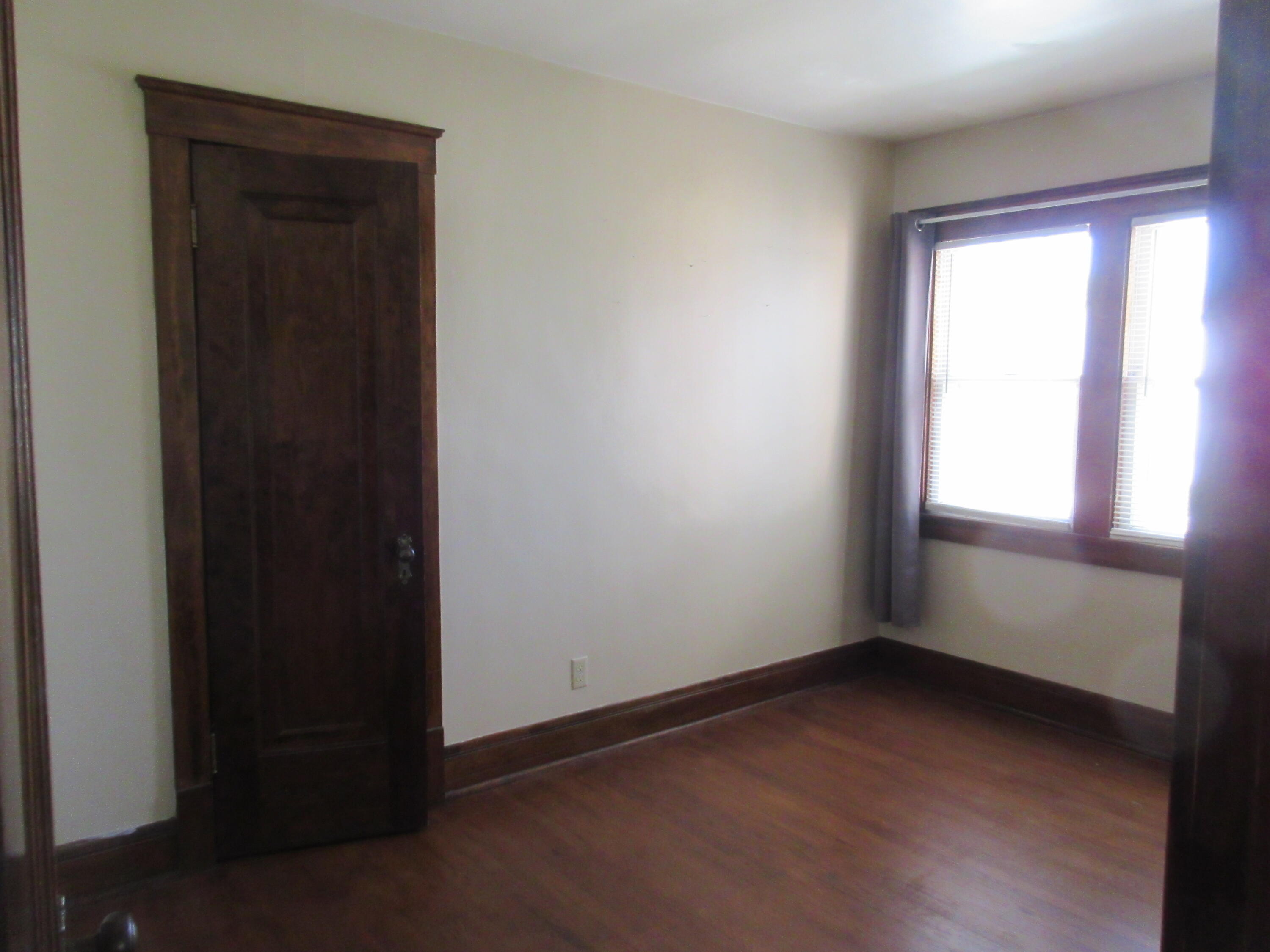 2615 Taylor Avenue, Unit UPPR Racine, WI 53403 - Photo 18 of 25 IMG_5140