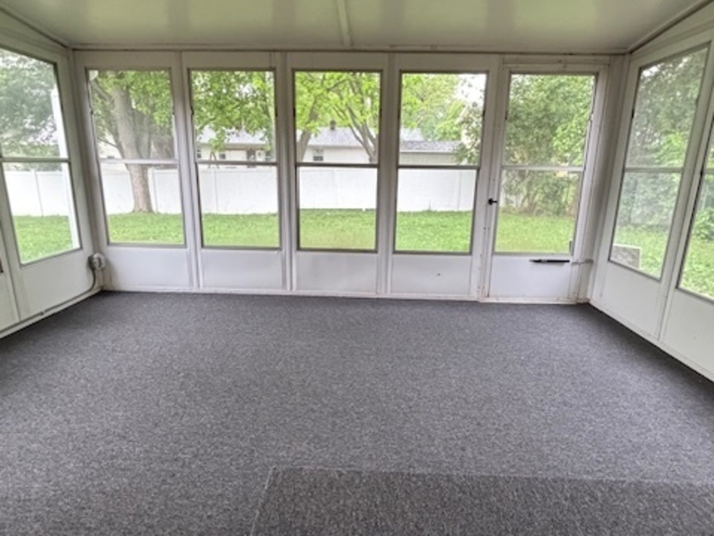 654 Longview Drive Antioch, IL 60002 - Photo 12 of 22