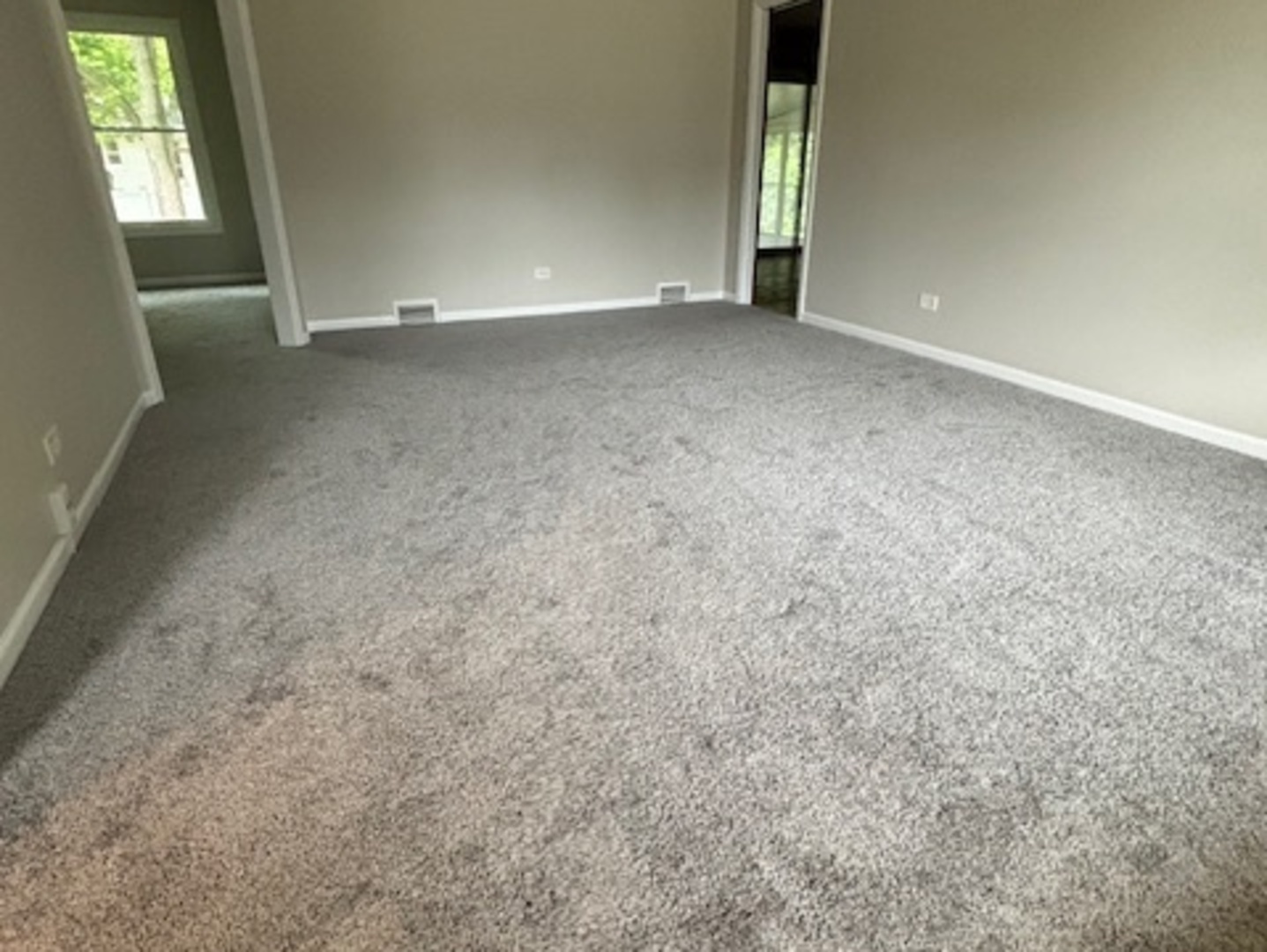 654 Longview Drive Antioch, IL 60002 - Photo 6 of 22