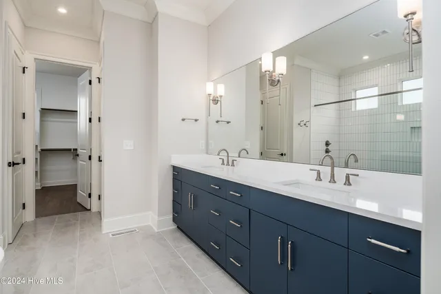 $789,900 | 46 Pine Tree Point, Snow Hill, NC 28580