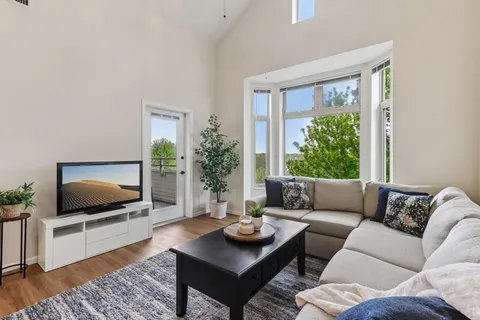 $249,900 | 301 Harbour Town Drive, Unit 432, Madison, WI 53717