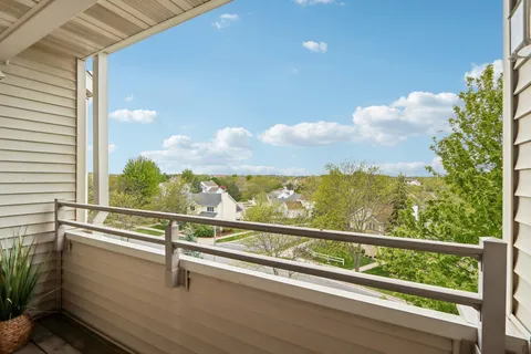 $249,900 | 301 Harbour Town Drive, Unit 432, Madison, WI 53717
