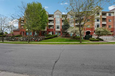 $249,900 | 301 Harbour Town Drive, Unit 432, Madison, WI 53717