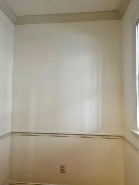 87 Bailey Street, Unit 1 Boston, MA 02124 - Photo 6 of 11 a view of a room