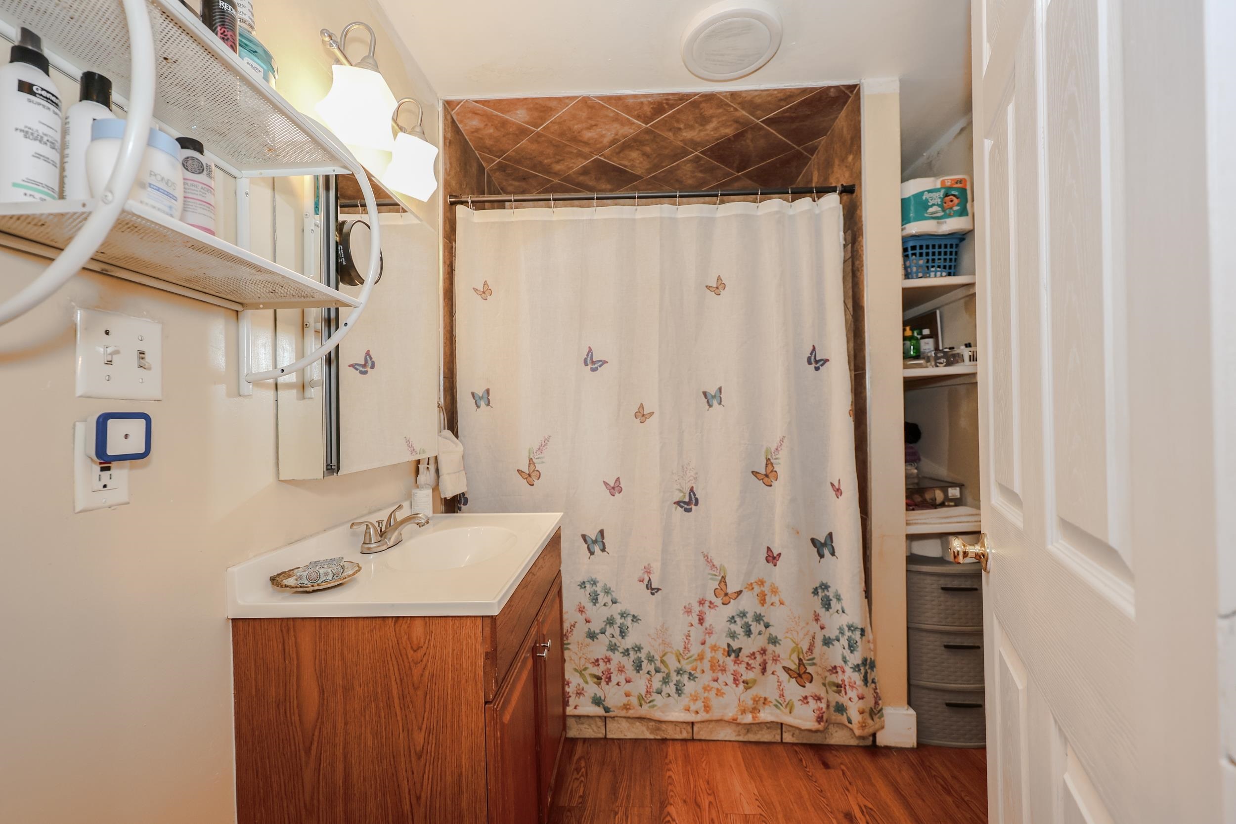 15 Pleasant Street Farmington, NH 03835 - Photo 11 of 33 Gallery Image 11
