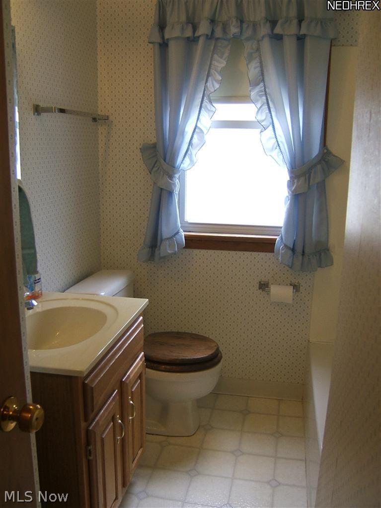 11715 Derby Road Garfield Heights, OH 44125 - Photo 7 of 17