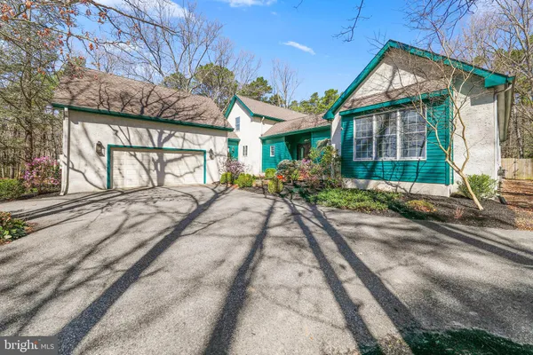 $849,000 | 4 Ridge Court, Medford, NJ 08055