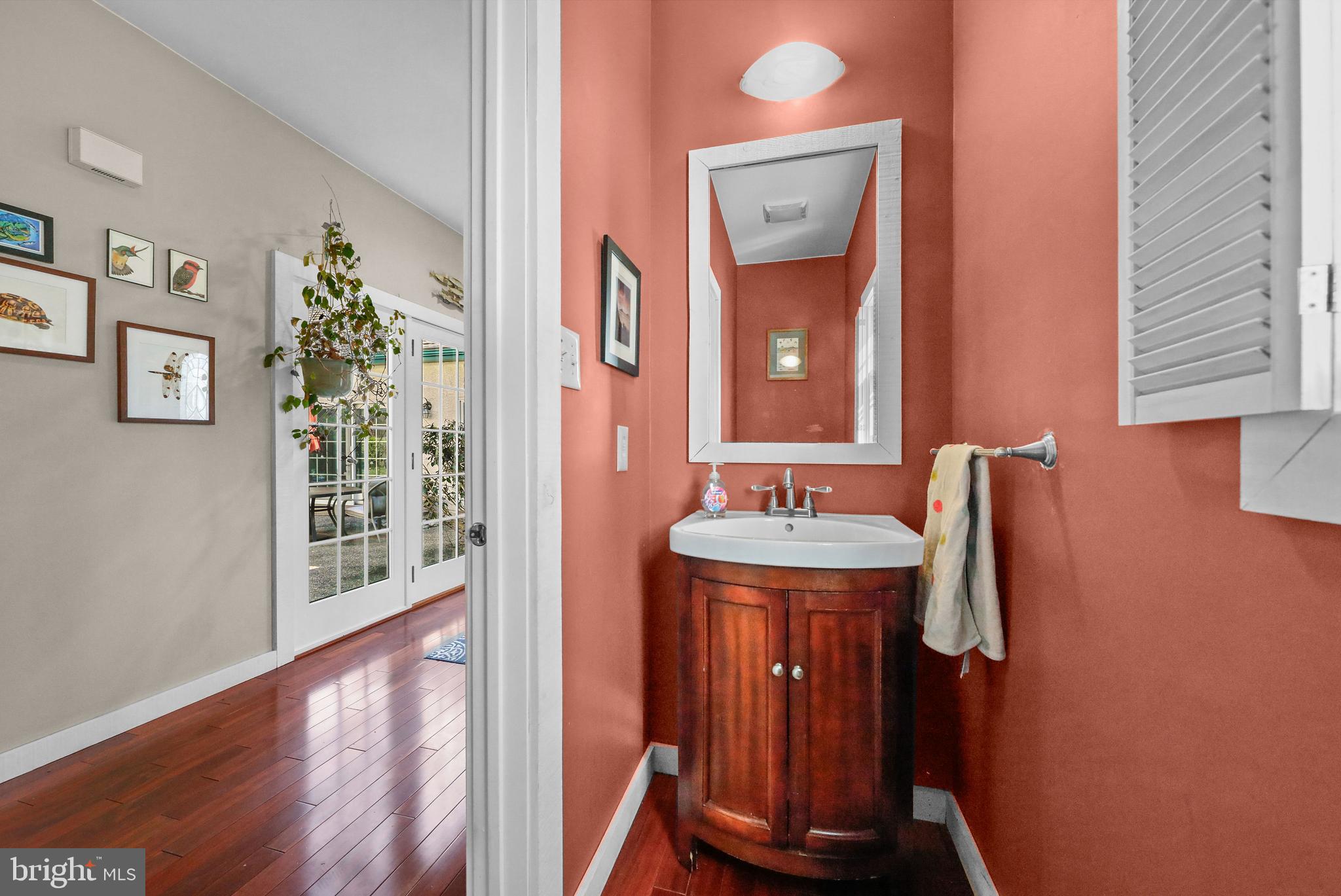 4 Ridge Court Medford, NJ 08055 - Photo 21 of 49 Powder Room