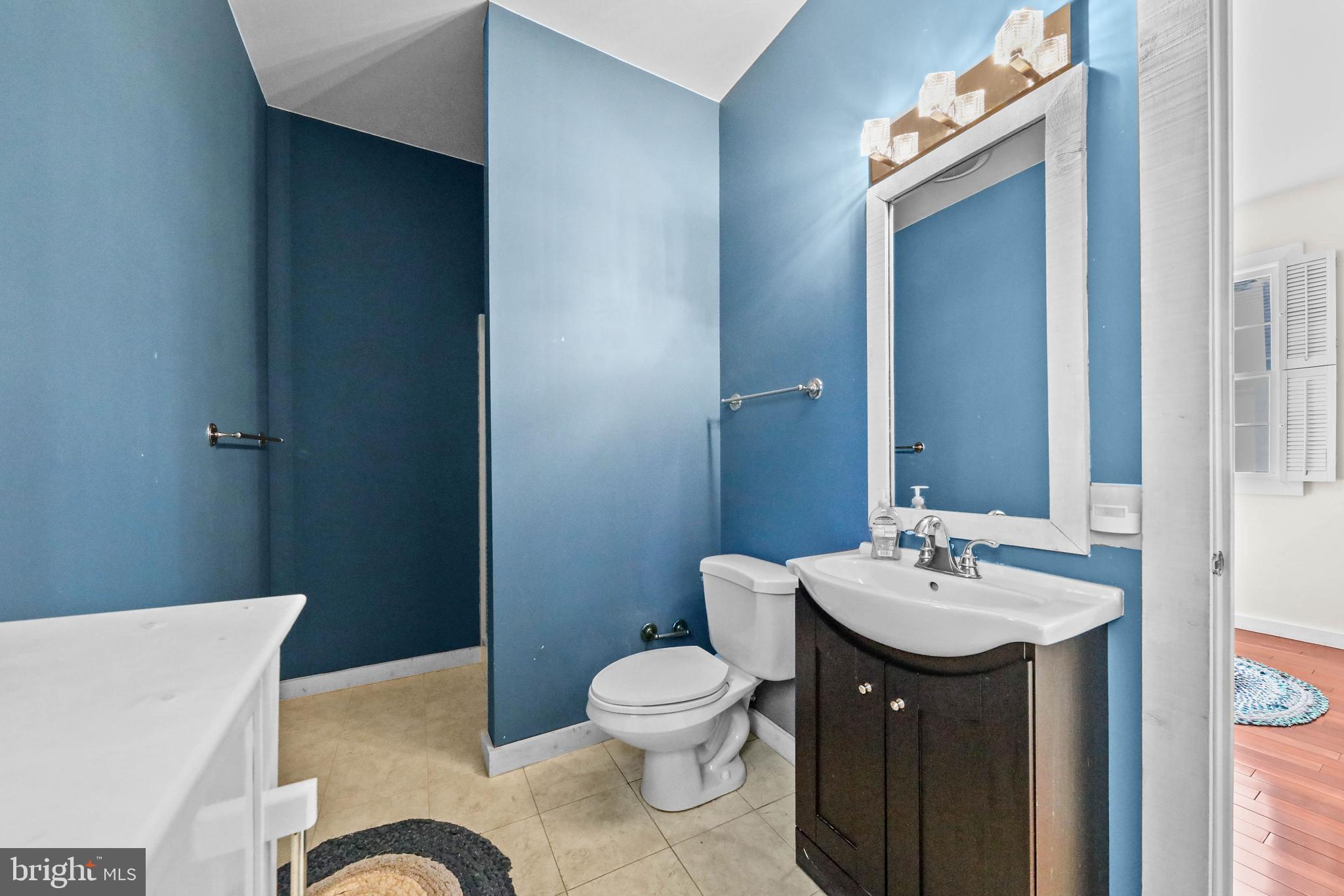 4 Ridge Court Medford, NJ 08055 - Photo 30 of 49 2nd Main Floor Bedroom Full Bathroom