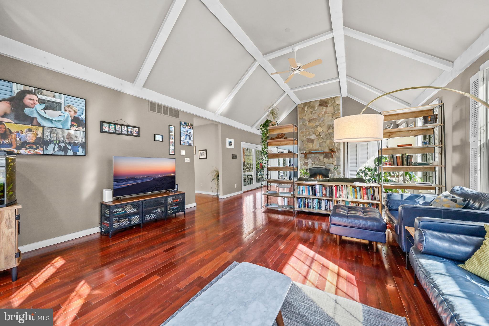 4 Ridge Court Medford, NJ 08055 - Photo 9 of 49 Great Room