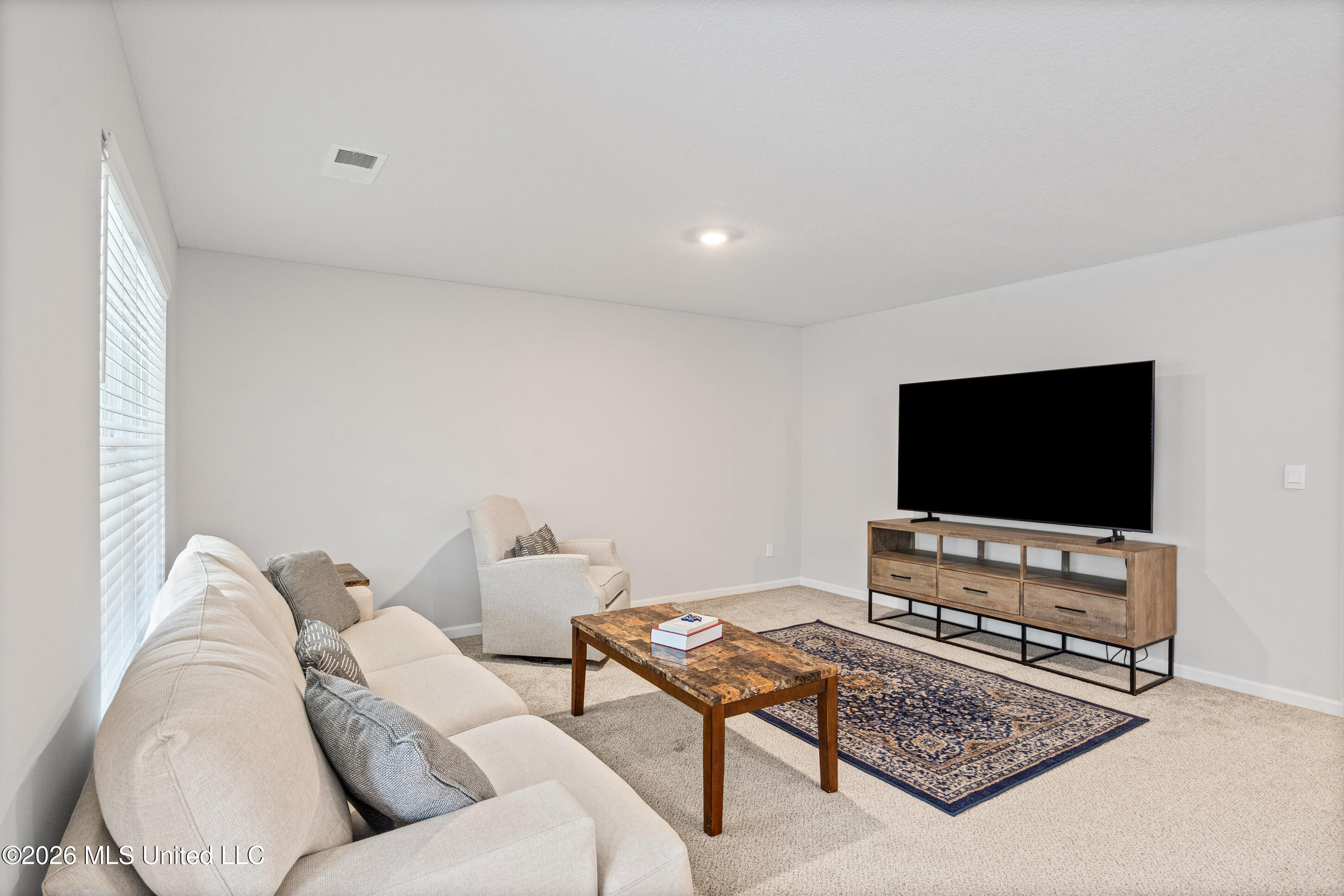 20 Lee Creek Road Byhalia, MS 38611 - Photo 11 of 26 Family Room