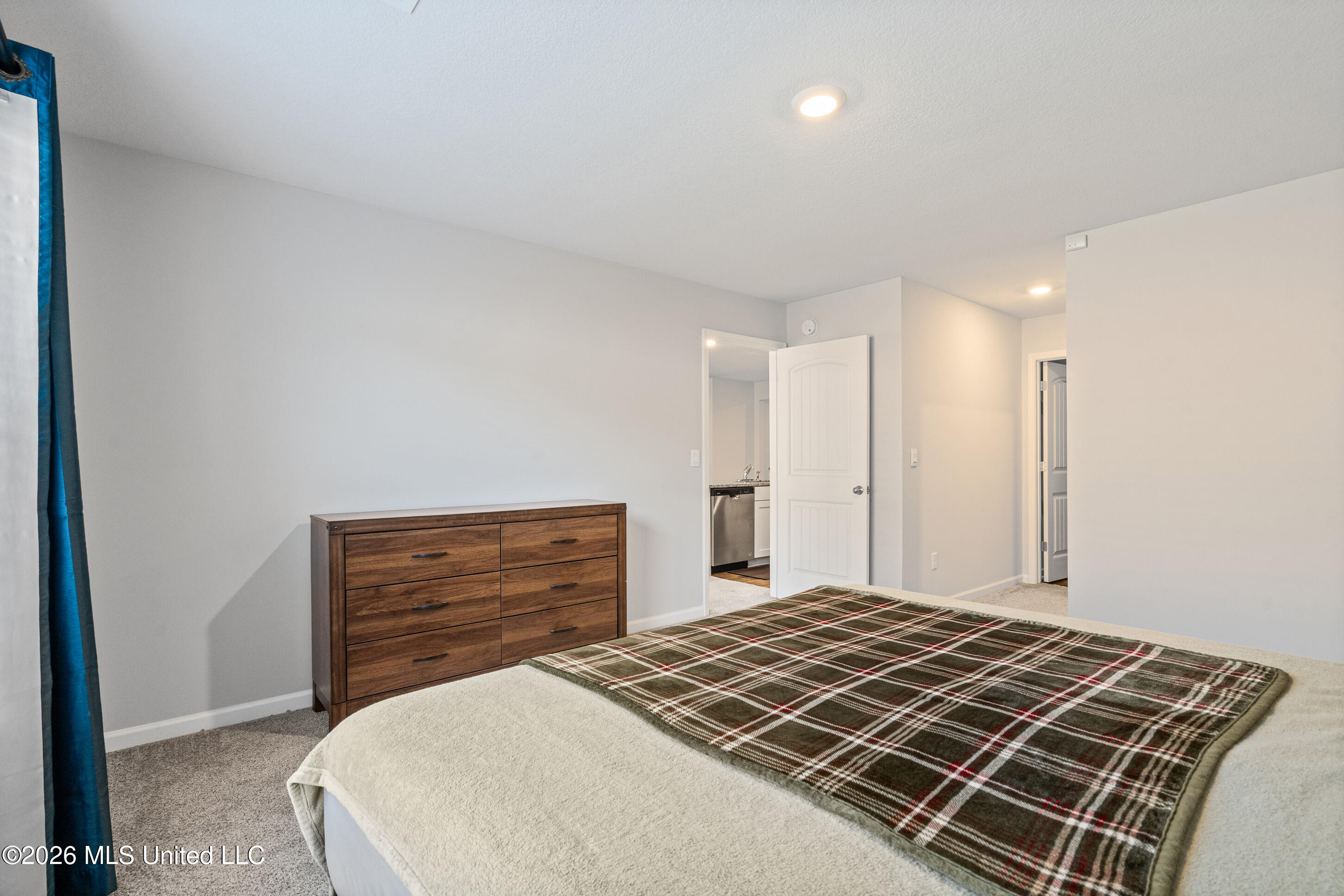 20 Lee Creek Road Byhalia, MS 38611 - Photo 14 of 26 Master Bedroom