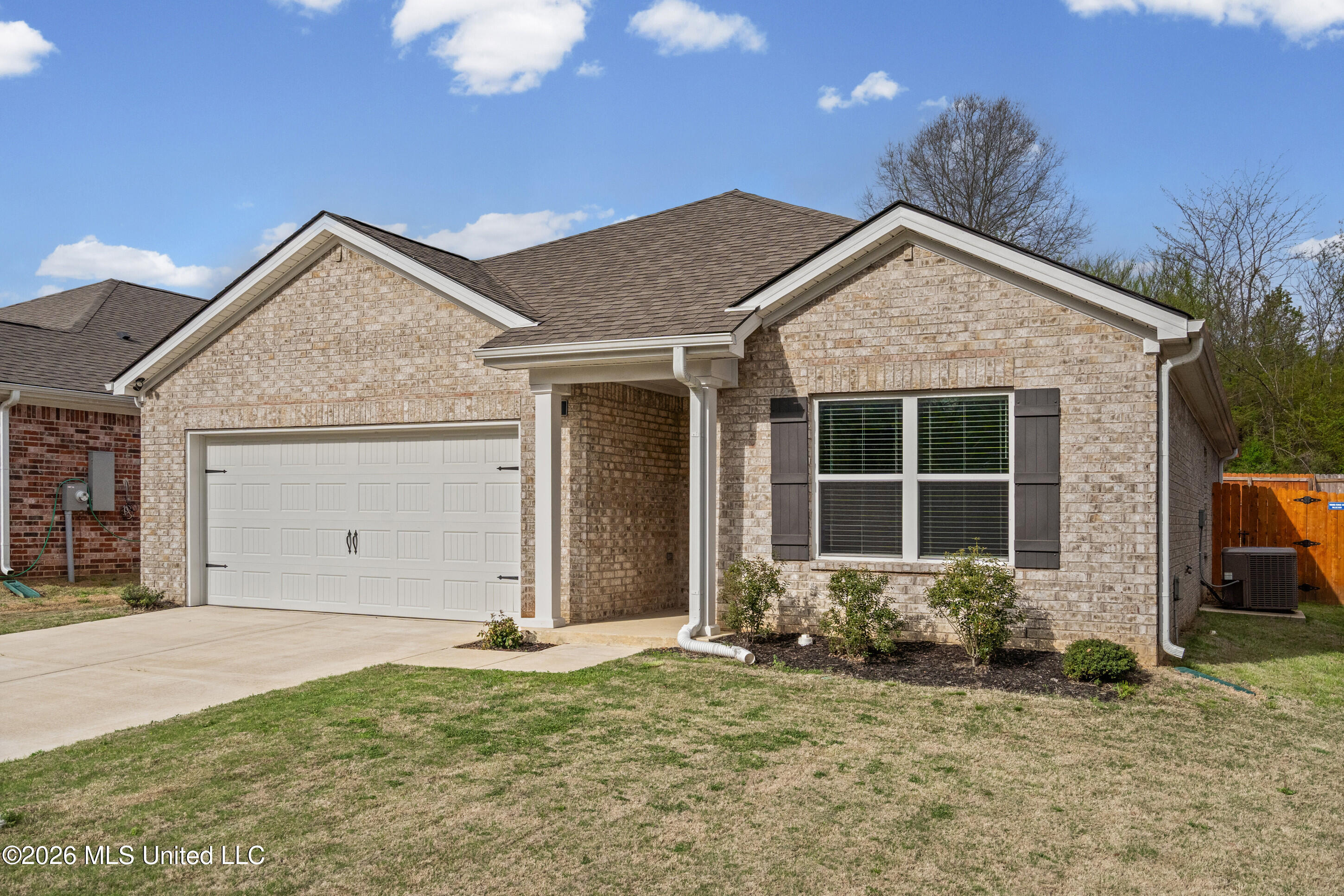 20 Lee Creek Road Byhalia, MS 38611 - Photo 3 of 26 Front