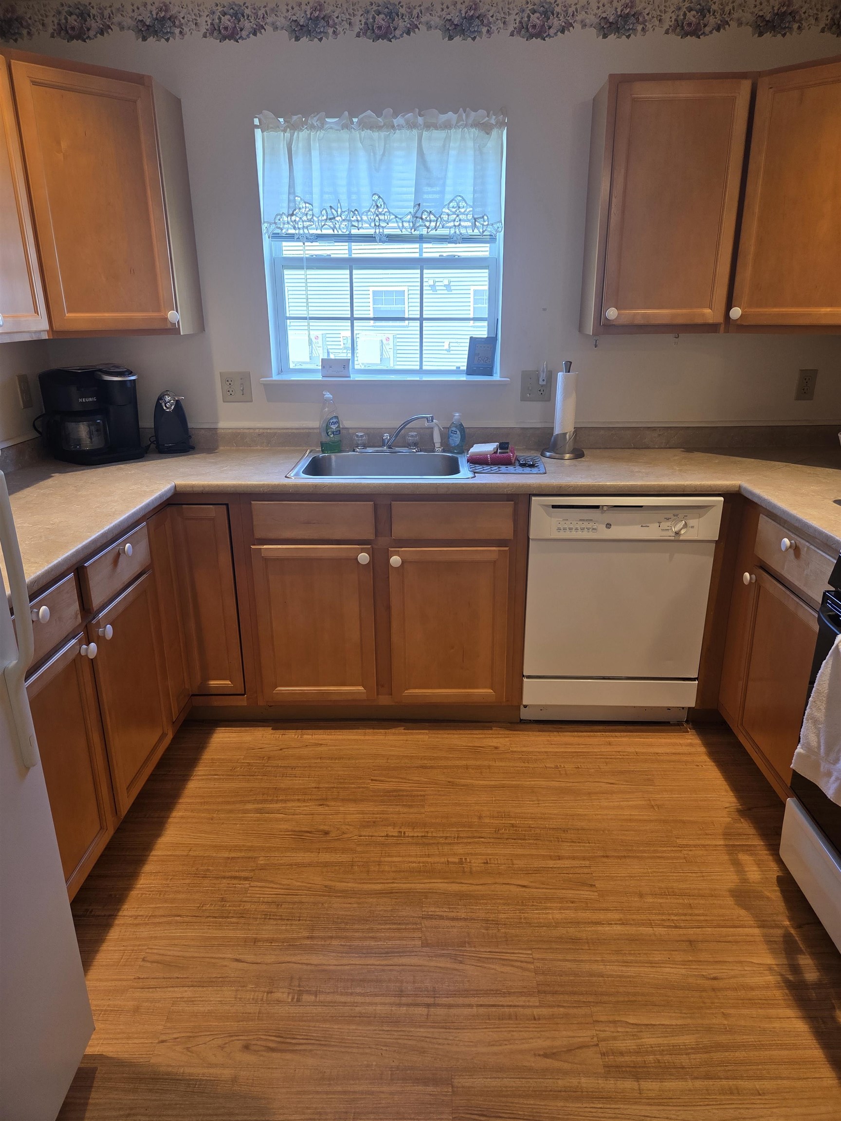 14 Tampa Drive, Unit B Rochester, NH 03867 - Photo 6 of 10