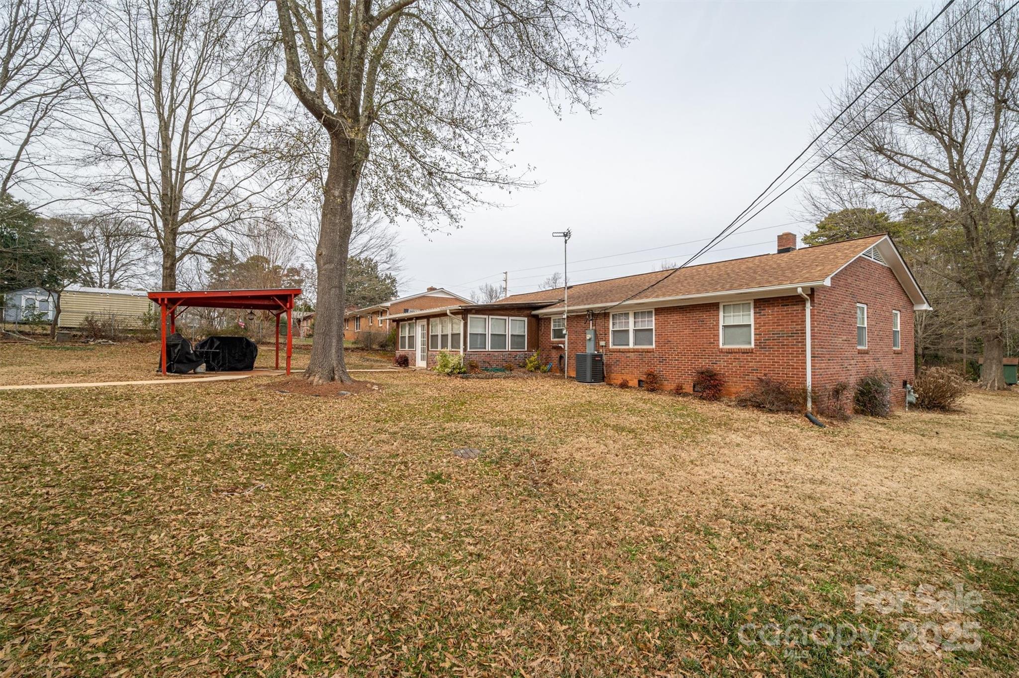 2264 Country Club Road Lincolnton, NC 28092 - Photo 2 of 28 Gallery Image 2