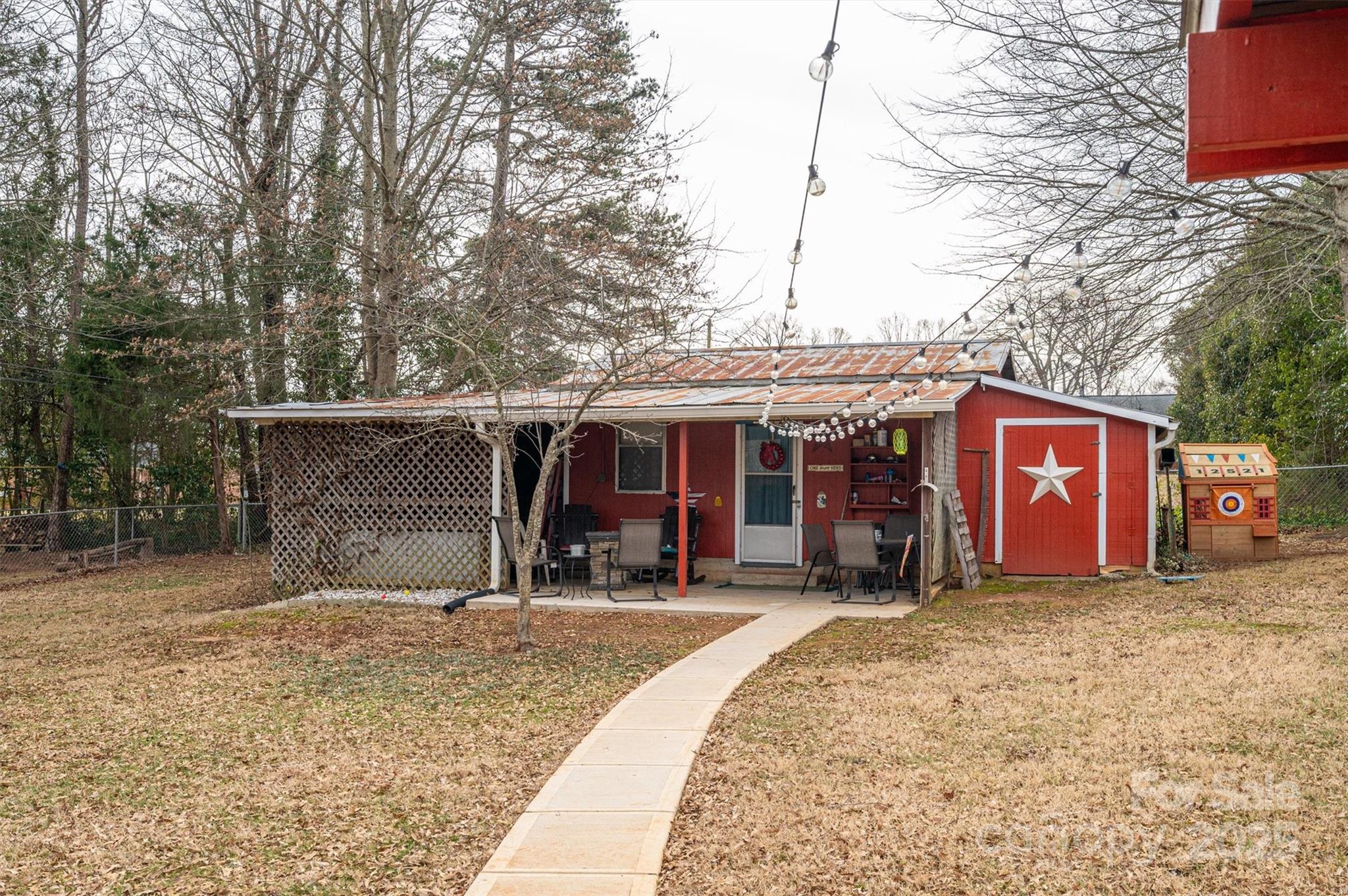 2264 Country Club Road Lincolnton, NC 28092 - Photo 4 of 28 Gallery Image 4