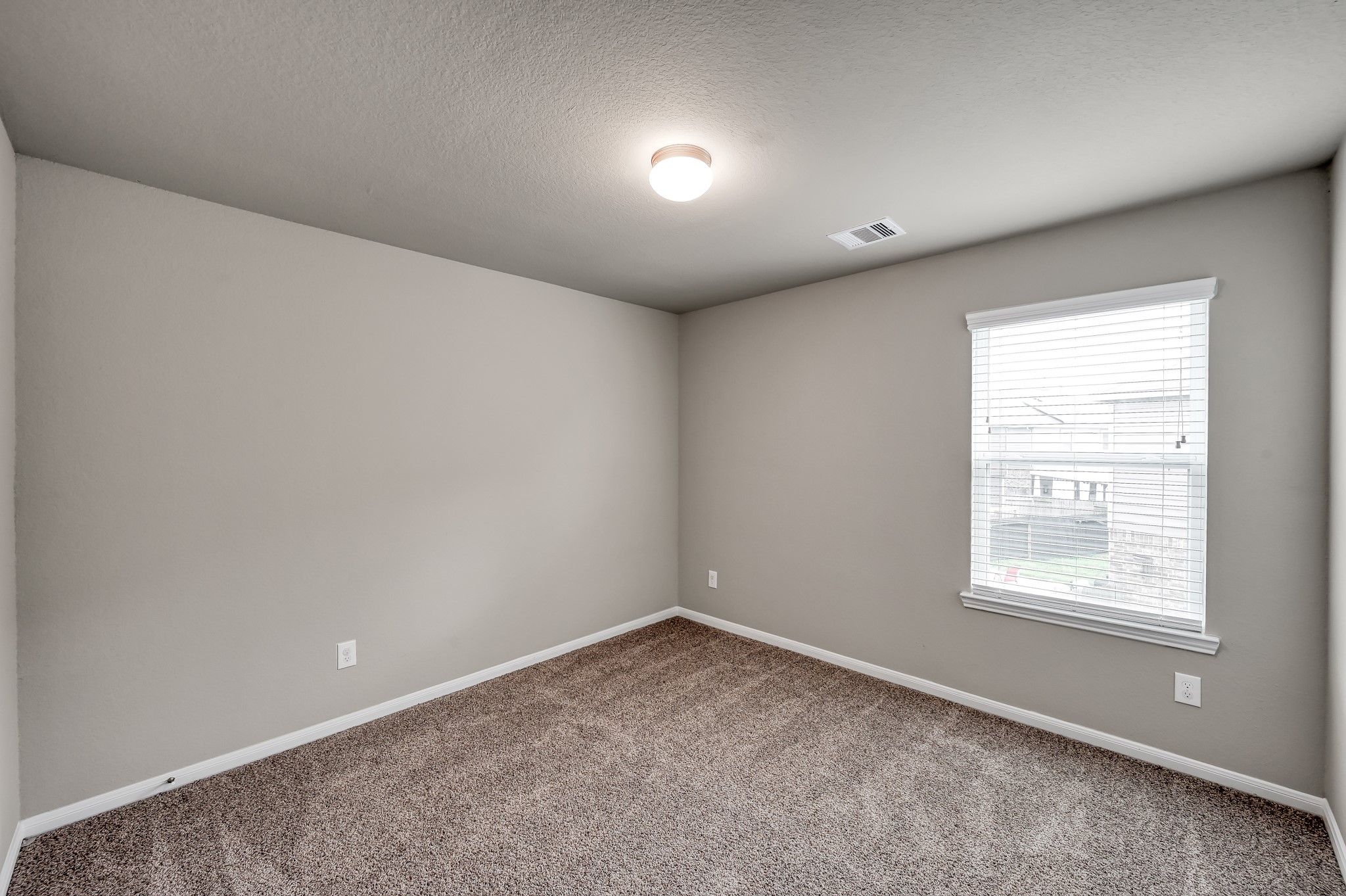 29211 Sequoia Tree Trail Spring, TX 77386 - Photo 20 of 32 an empty room with a window