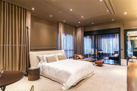 $16,113,450 | 1377 R. Leopoldo Couto Magalhães Júnior, Unit PH23