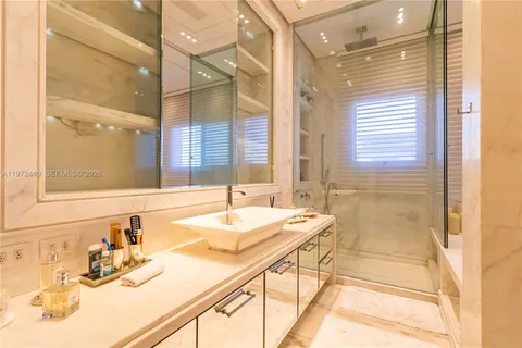 $16,113,450 | 1377 R. Leopoldo Couto Magalhães Júnior, Unit PH23