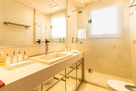 $16,113,450 | 1377 R. Leopoldo Couto Magalhães Júnior, Unit PH23