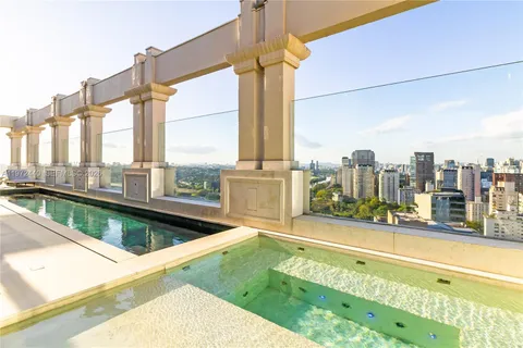 $16,113,450 | 1377 R. Leopoldo Couto Magalhães Júnior, Unit PH23