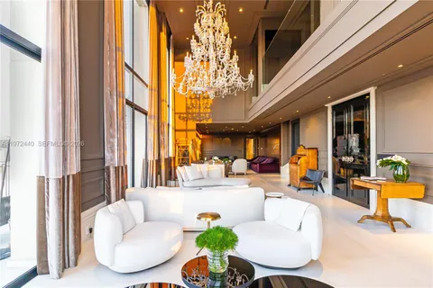 $16,113,450 | 1377 R. Leopoldo Couto Magalhães Júnior, Unit PH23