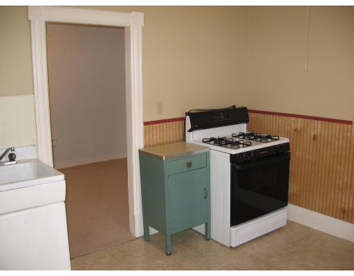 45 Hope Street Springfield, MA 01119 - Photo 5 of 10 a utility room with washer and dryer