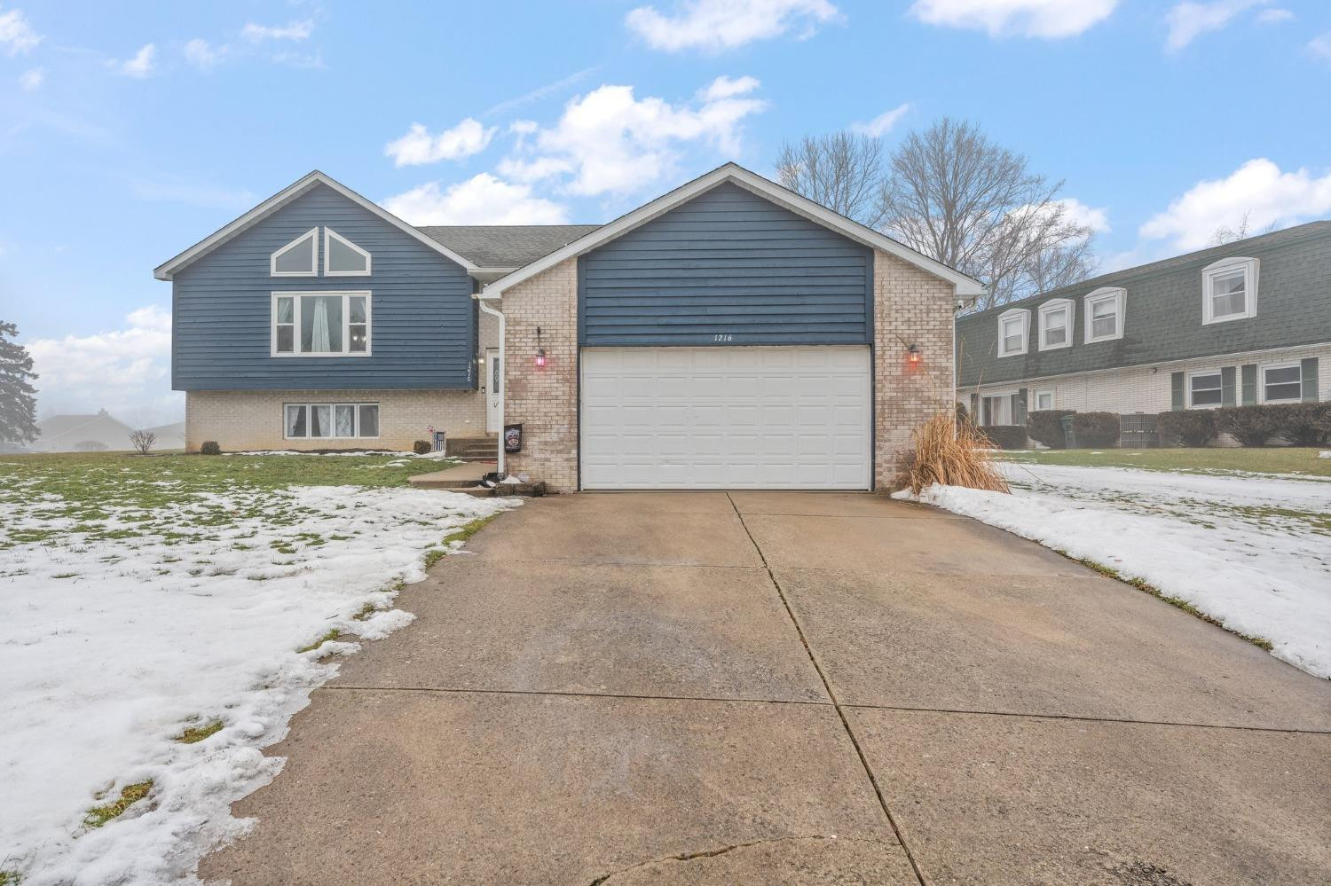 1216 Brandywine Road Crown Point, IN 46307 - Photo 2 of 29 1500x999