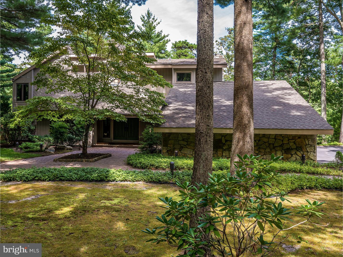 15 Piney Run Road Medford, NJ 08055 - Photo 2 of 25 Exterior Front