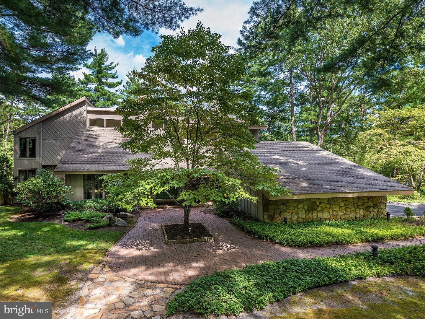 15 Piney Run Road Medford, NJ 08055 - Photo 3 of 25 Exterior Front
