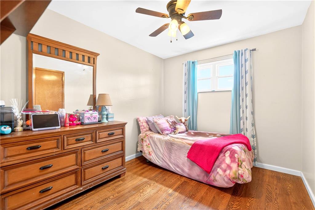 409 Pleasant Valley Road Bulger, PA 15019 - Photo 16 of 50