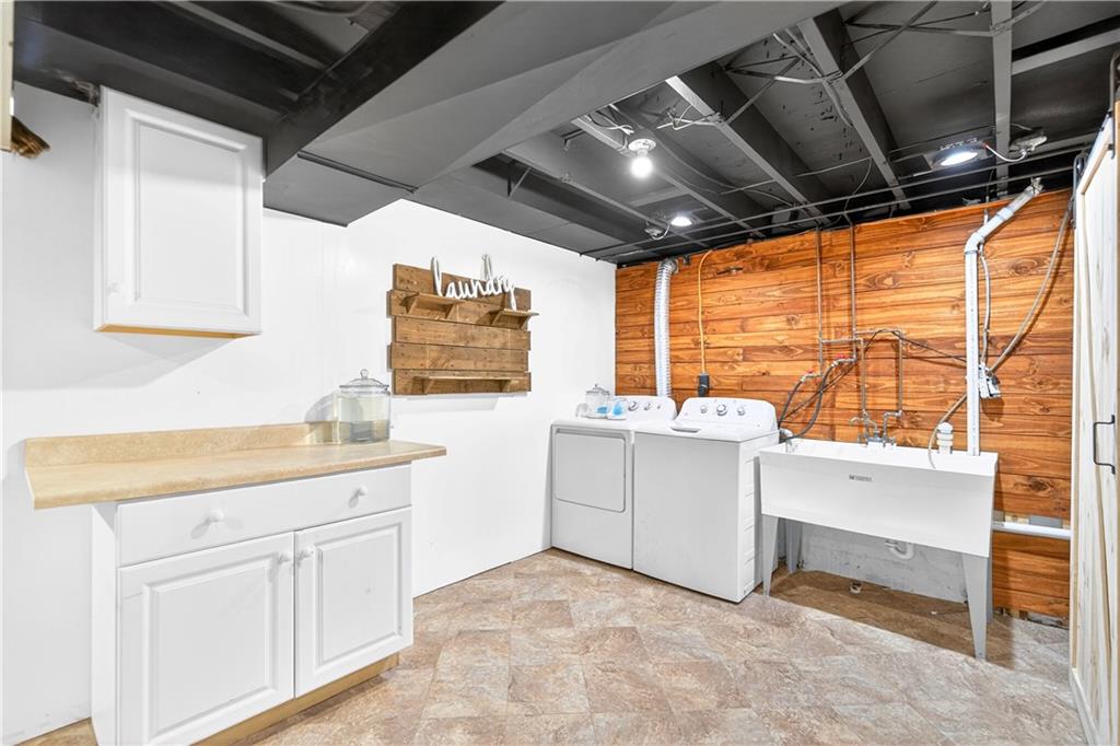 409 Pleasant Valley Road Bulger, PA 15019 - Photo 24 of 50