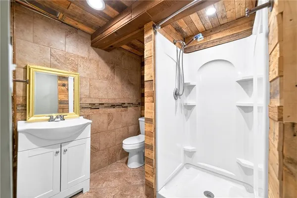 $330,000 | 409 Pleasant Valley Road, Bulger, PA 15019