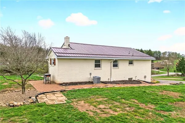 $330,000 | 409 Pleasant Valley Road, Bulger, PA 15019