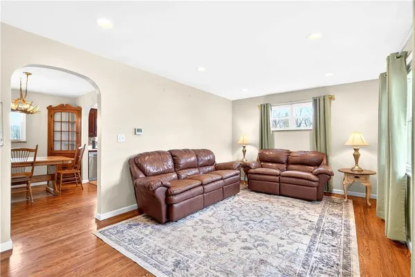 $330,000 | 409 Pleasant Valley Road, Bulger, PA 15019