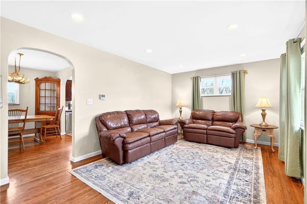 409 Pleasant Valley Road Bulger, PA 15019 - Photo 7 of 50