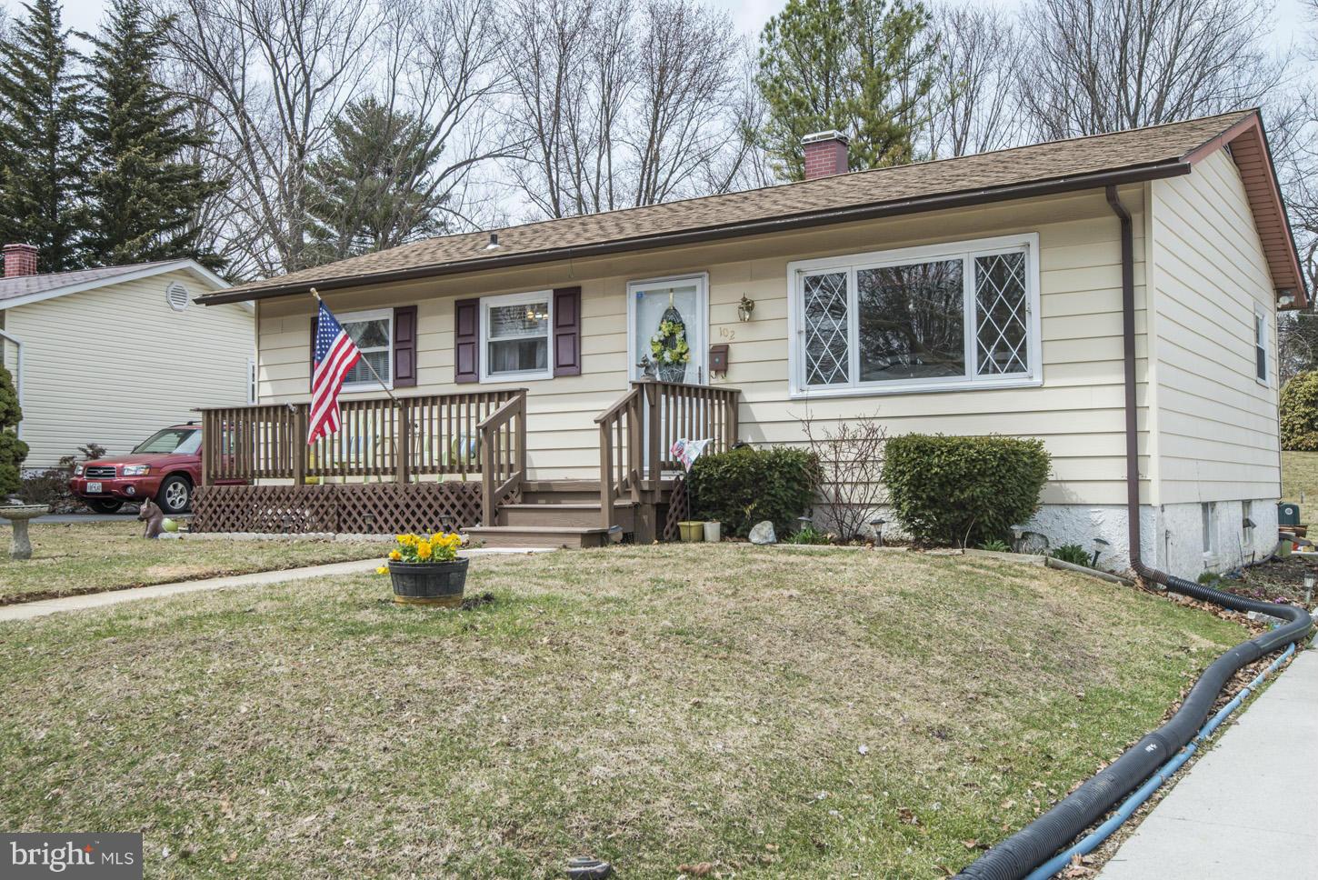 102 Oakmere Road Owings Mills, MD 21117 - Photo 17 of 17 Exterior (Front)