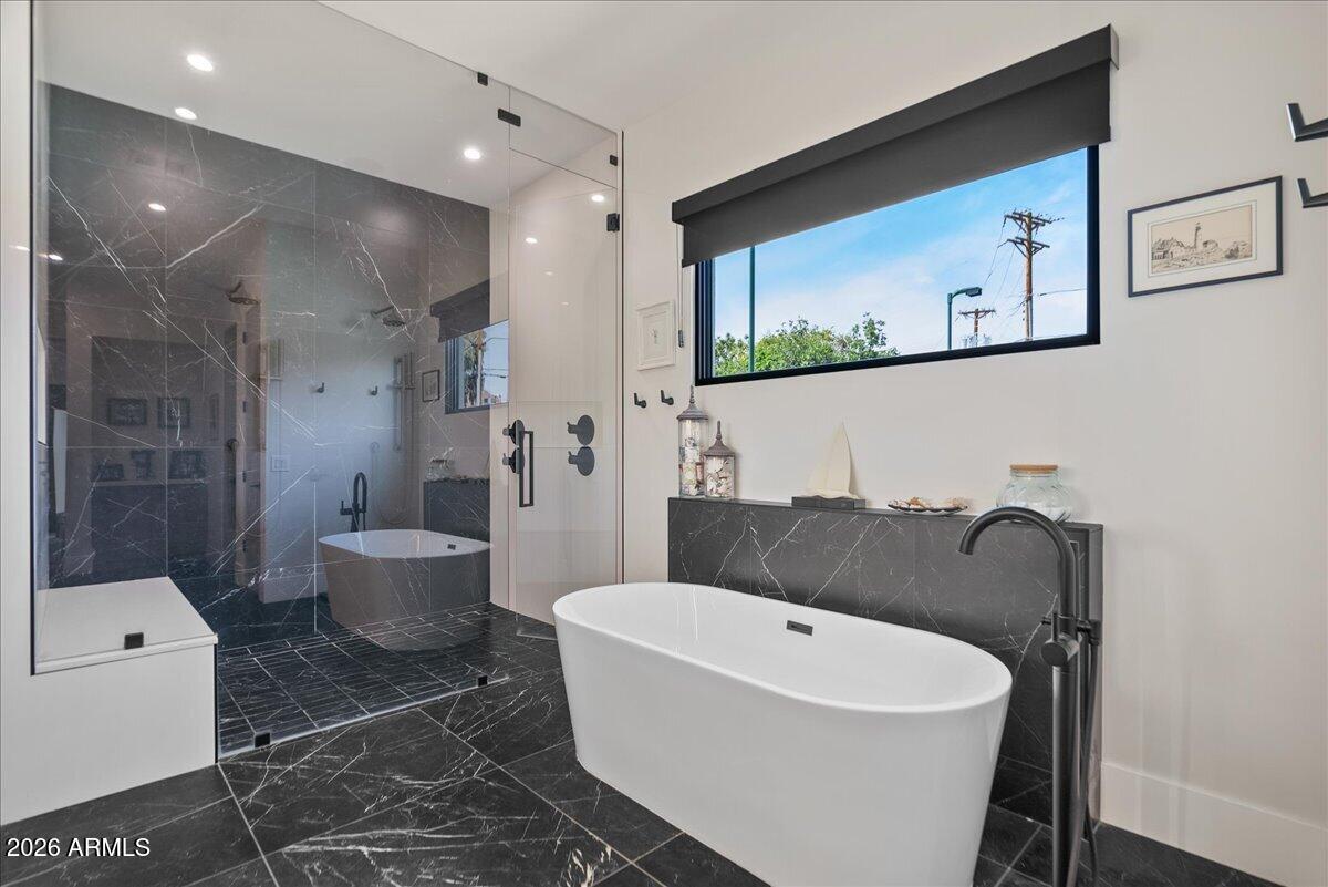 3944 East Roma Avenue Phoenix, AZ 85018 - Photo 23 of 53