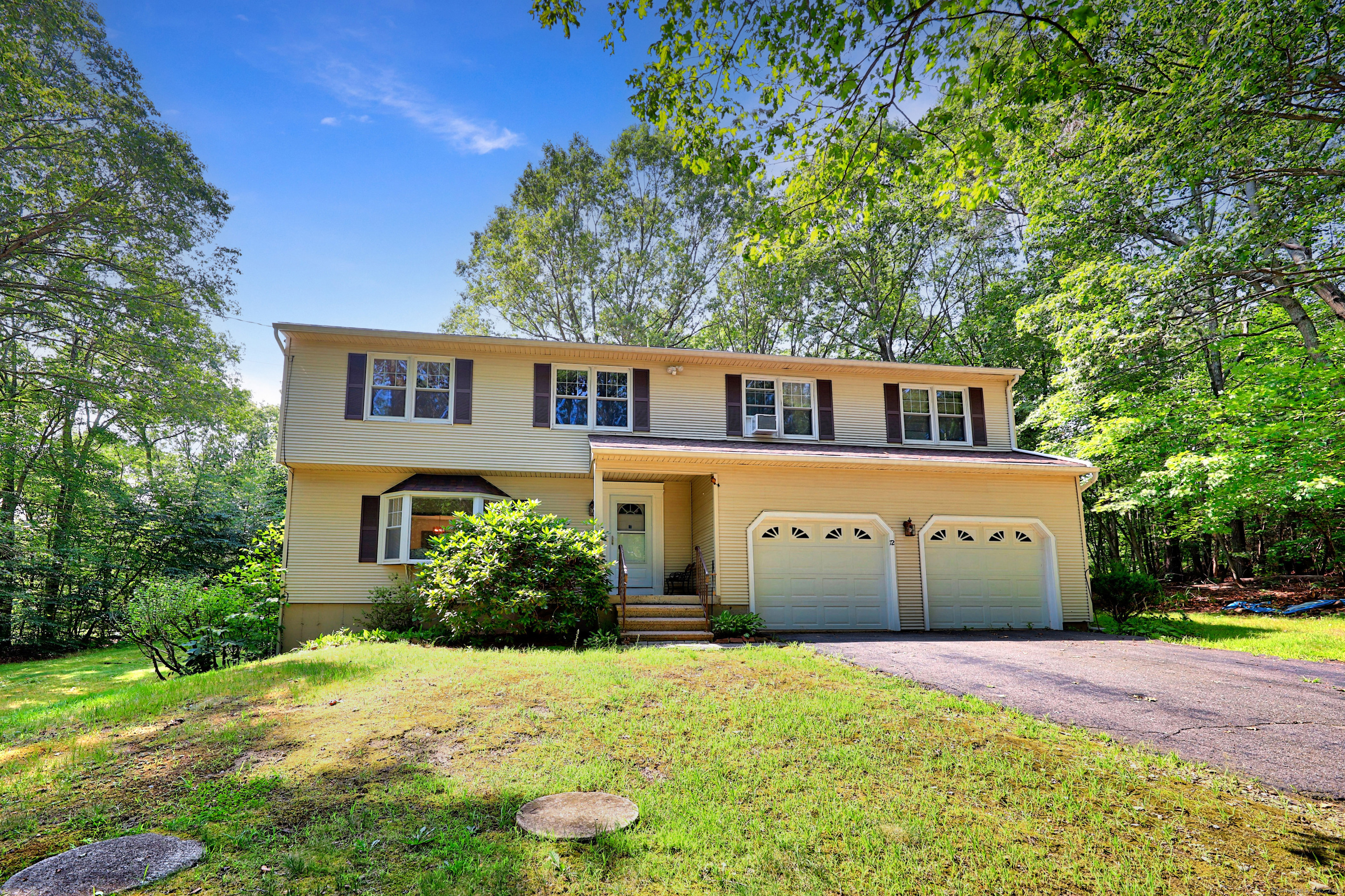 72 Talmadge Hill Road Prospect, CT 06712 - Photo 4 of 33