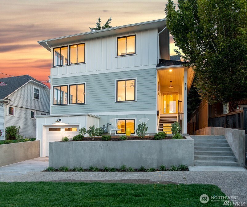 421 North 63rd Street Seattle, WA 98103 - Photo 1 of 40